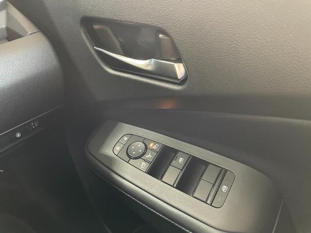 X FOUR ePower 4WD 禁煙車 メモリーナビ バックカメラ Bluetoothオーディオ ETC プッシュスタート スマートキー エマージェンシーブレーキ シートヒーター ステアリングヒーター(32枚目)