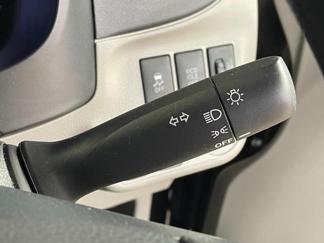 Xf SA 4WD ワンオーナー禁煙車 スマートアシスト エコアイドル キーレス 衝突被害軽減ブレーキ 横滑り防止(16枚目)