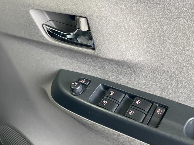 Xf SA 4WD ワンオーナー禁煙車 スマートアシスト エコアイドル キーレス 衝突被害軽減ブレーキ 横滑り防止(18枚目)