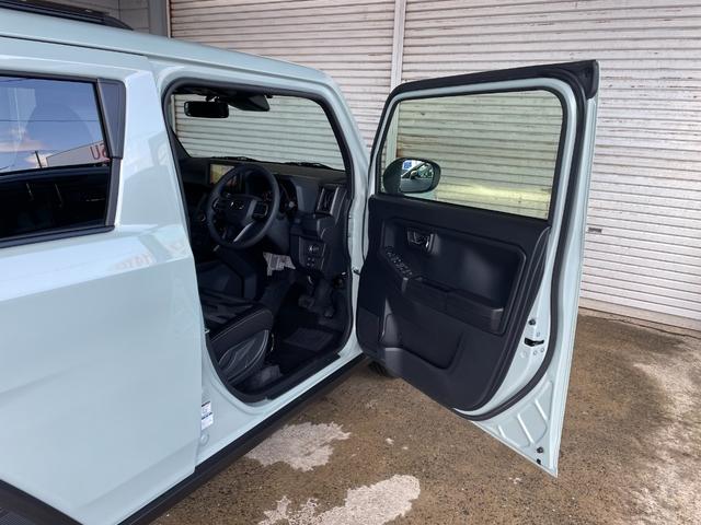 タフト Ｇ　ダーククロムベンチャー　４ＷＤ　禁煙車　ディスプレイオーディオ　ＡｐｐｌｅＣａｒＰｒａｙ　バックカメラ　ＥＴＣ　前後ドライブレコーダー　シートヒーター　スマートアシスト　プッシュスタート　スマートキー　フロアマット（29枚目）