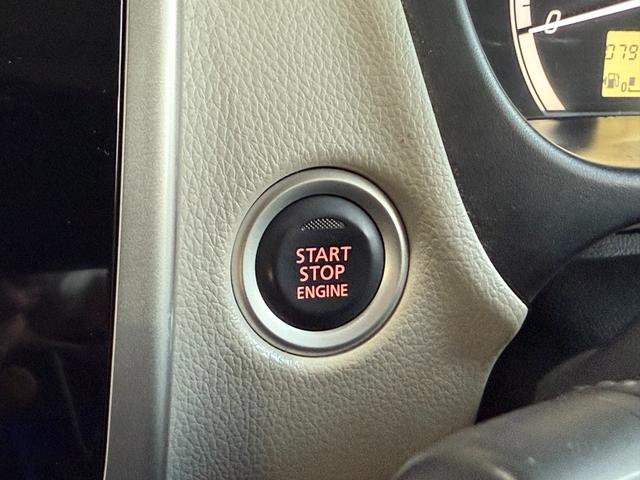 デイズ X 禁煙車 4WD フルセグナビ アラウンドビューモニター プッシュスタート スマートキー シートヒーター オートエアコン(17枚目)