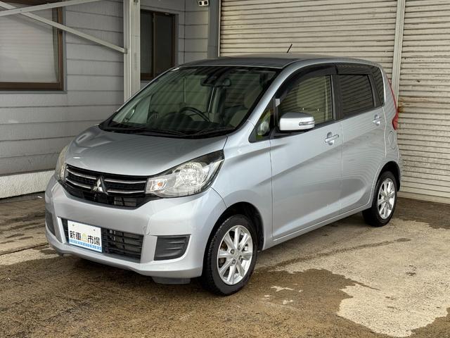 eKワゴン Gセーフティパッケージ 禁煙車 4WD フルセグナビ アラウンドビューモニター ETC プッシュスタート スマートキー シートヒーター オートエアコン(3枚目)