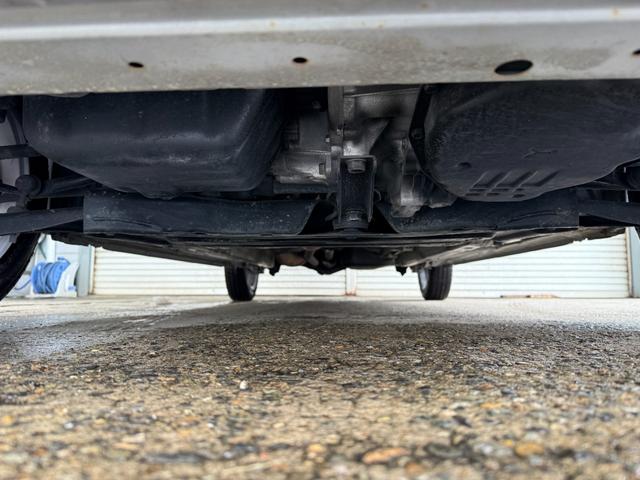 eKワゴン Gセーフティパッケージ 禁煙車 4WD フルセグナビ アラウンドビューモニター ETC プッシュスタート スマートキー シートヒーター オートエアコン(9枚目)