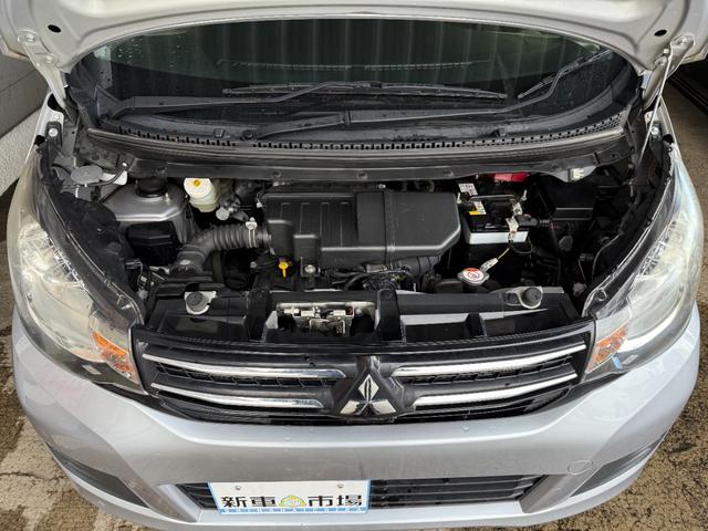 eKワゴン Gセーフティパッケージ 禁煙車 4WD フルセグナビ アラウンドビューモニター ETC プッシュスタート スマートキー シートヒーター オートエアコン(11枚目)