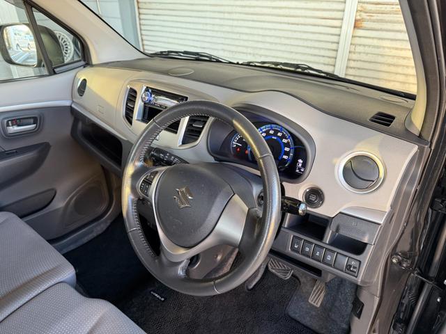 ワゴンR FZ 禁煙車 4WD CDチューナー ETC オートエアコン シートヒーター 衝突被害軽減システム プッシュスタート スマートキー(25枚目)