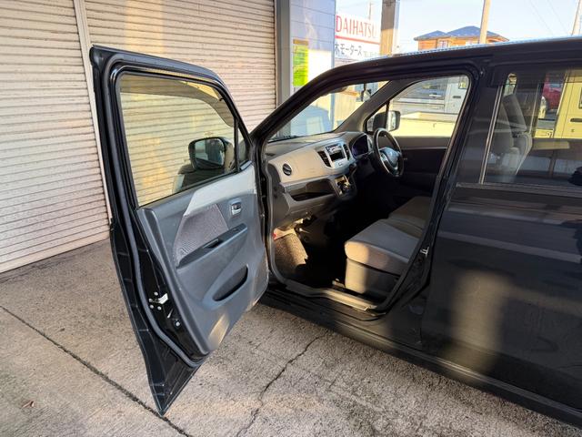 ワゴンR FZ 禁煙車 4WD CDチューナー ETC オートエアコン シートヒーター 衝突被害軽減システム プッシュスタート スマートキー(30枚目)