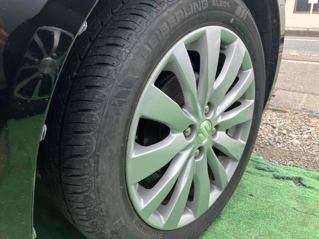 スイフト XL ETC ナビ TV アルミホイール スマートキー 電動格納ミラー CVT 盗難防止システム 衝突安全ボディ ABS CD エアコン パワーステアリング パワーウィンドウ(25枚目)