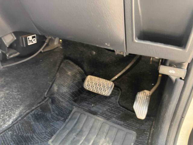 すぐにご来店頂けない場合や遠方にお住まいの方、車両状態の詳細が知りたい方はお気軽にご連絡下さい♪