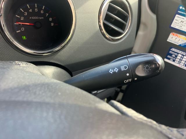 ワゴンR スティングレーT ターボ コラム4AT CD/MDオーディオ スマートキー HIDライト フォグランプ ベンチシート フルフラット パワーウインドウ エアコン エアバッグ ABS パワステ アルミホイール(24枚目)