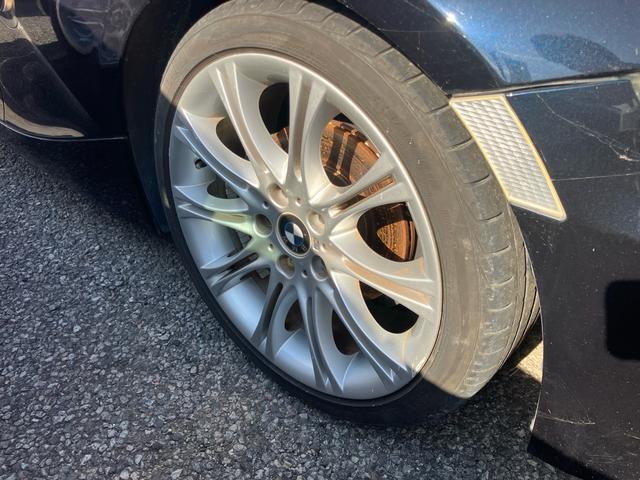 Ｚ４ ロードスター２．５ｉ　ＥＴＣ　アルミホイール　キーレス　幌　ＣＤオーディオ　フォグランプ　ＨＩＤライト　シートヒーター　横滑り防止　パワーウインドウ　エアコン　エアバッグ　ＡＢＳ　パワステ　右ハンドル（6枚目）