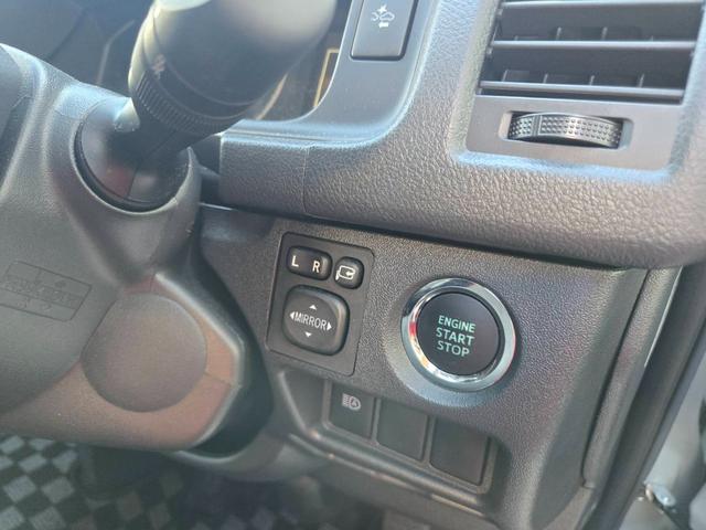 ハイエースバン 衝突被害軽減システム 両側スライドドア スマートキー CVT 100V電源 ESC エアコン パワーウィンドウ 運転席エアバッグ 助手席エアバッグ ダムド DAMD カスタム(26枚目)