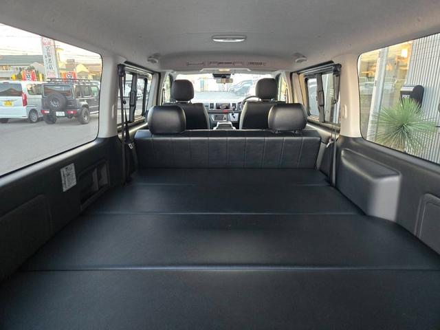 ハイエースバン 衝突被害軽減システム 両側スライドドア スマートキー CVT 100V電源 ESC エアコン パワーウィンドウ 運転席エアバッグ 助手席エアバッグ ダムド DAMD カスタム(37枚目)