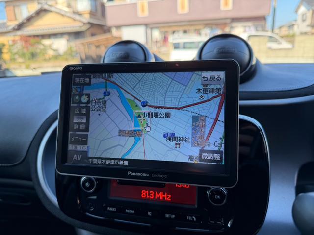 スマートフォーフォー ＢＲＡＢＵＳ　エクスクルーシブ　社外車高調・ナビ・バックカメラ・Ｂｌｕｅｔｏｏｔｈ・ドラレコ・パノラマミックガラスルーフ・衝突警告・レーンキープアシスト・コーナーセンサー・シートヒーター・黒革・ＥＴＣ・１７インチホイール・（5枚目）