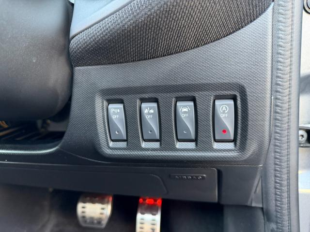 スマートフォーフォー ＢＲＡＢＵＳ　エクスクルーシブ　社外車高調・ナビ・バックカメラ・Ｂｌｕｅｔｏｏｔｈ・ドラレコ・パノラマミックガラスルーフ・衝突警告・レーンキープアシスト・コーナーセンサー・シートヒーター・黒革・ＥＴＣ・１７インチホイール・（9枚目）