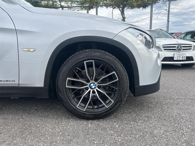 X1 sDrive 18i HIDヘッドライト 前後新品タイヤ オイル交換済み 社外ナビゲーション ETC バックカメラ ドライブレコーダー 純正17インチブラックポリッシュアルミホイール プッシュスタート 禁煙車(40枚目)