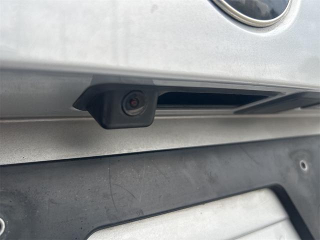 X1 sDrive 18i HIDヘッドライト 前後新品タイヤ オイル交換済み 社外ナビゲーション ETC バックカメラ ドライブレコーダー 純正17インチブラックポリッシュアルミホイール プッシュスタート 禁煙車(47枚目)