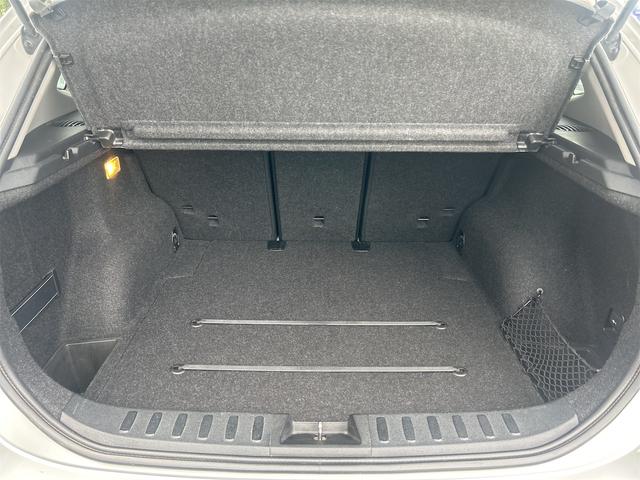 X1 sDrive 18i HIDヘッドライト 前後新品タイヤ オイル交換済み 社外ナビゲーション ETC バックカメラ ドライブレコーダー 純正17インチブラックポリッシュアルミホイール プッシュスタート 禁煙車(49枚目)