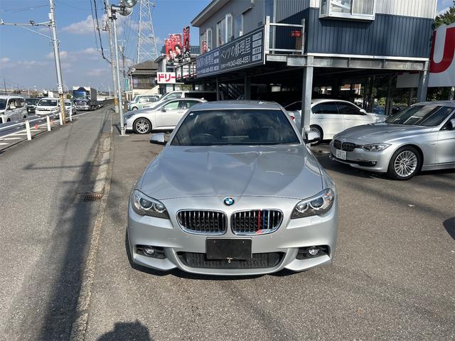 5シリーズ 523i Mスポーツ 28年式最終型 HID LEDポジション アンドロイドナビゲーション ETC バックカメラ クルーズC プッシュスタート Mスポーツ専用シート レーダー搭載車 ミシュランタイヤ スペアキー 禁煙車(2枚目)