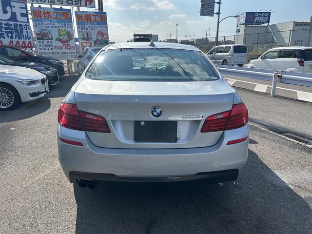 5シリーズ 523i Mスポーツ 28年式最終型 HID LEDポジション アンドロイドナビゲーション ETC バックカメラ クルーズC プッシュスタート Mスポーツ専用シート レーダー搭載車 ミシュランタイヤ スペアキー 禁煙車(6枚目)