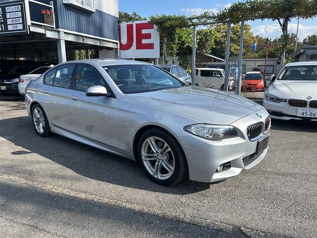 5シリーズ 523i Mスポーツ 28年式最終型 HID LEDポジション アンドロイドナビゲーション ETC バックカメラ クルーズC プッシュスタート Mスポーツ専用シート レーダー搭載車 ミシュランタイヤ スペアキー 禁煙車(9枚目)