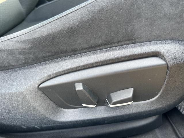 5シリーズ 523i Mスポーツ 28年式最終型 HID LEDポジション アンドロイドナビゲーション ETC バックカメラ クルーズC プッシュスタート Mスポーツ専用シート レーダー搭載車 ミシュランタイヤ スペアキー 禁煙車(12枚目)