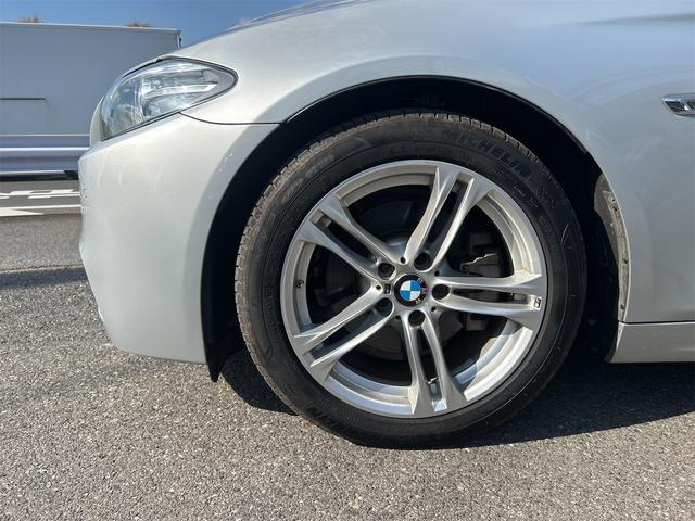 5シリーズ 523i Mスポーツ 28年式最終型 HID LEDポジション アンドロイドナビゲーション ETC バックカメラ クルーズC プッシュスタート Mスポーツ専用シート レーダー搭載車 ミシュランタイヤ スペアキー 禁煙車(49枚目)