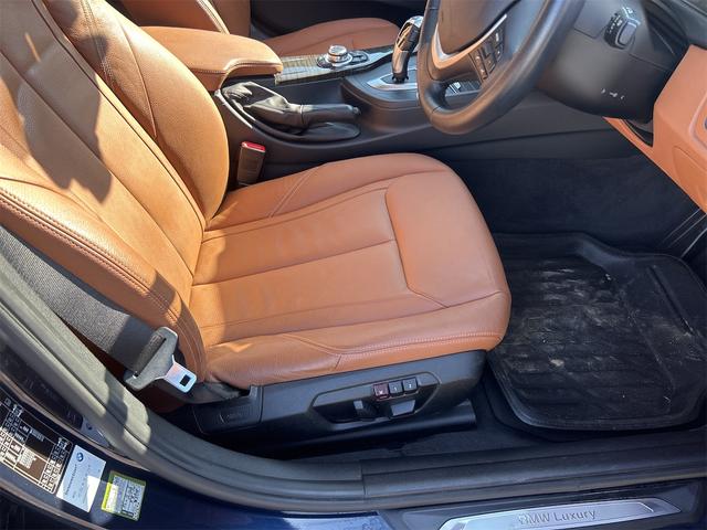 ３シリーズ ３２０ｉツーリング　ポリマーコート済み　ＨＩＤ　ＬＥＤポジション　純正ＨＤＤナビゲーション　ＥＴＣ　バックカメラ　メモリー付き本革パワーシート　シートＨ　プッシュスタート　レグノタイヤ　純正アルミ　禁煙車　スペアキーあり（11枚目）