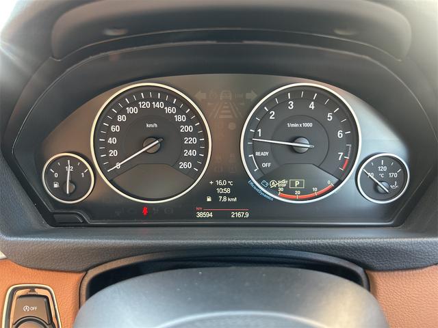 ３シリーズ ３２０ｉツーリング　ポリマーコート済み　ＨＩＤ　ＬＥＤポジション　純正ＨＤＤナビゲーション　ＥＴＣ　バックカメラ　メモリー付き本革パワーシート　シートＨ　プッシュスタート　レグノタイヤ　純正アルミ　禁煙車　スペアキーあり（28枚目）