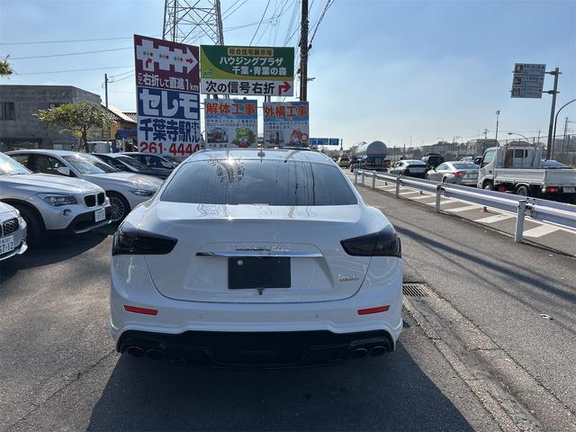 ギブリ ベースグレード　ＨＩＤ　ＬＥＤポジション　純正ナビ　ＥＴＣ　バックカメラ　Ｐソナー　パドルＳ　本革シート　シートＨ　　ＳＲ　ＷＡＬＤブラックバイソンエアロキットＦ・Ｓ・Ｒ　Ｐスタート　Ｉストップ　１９インチＡＷ（6枚目）