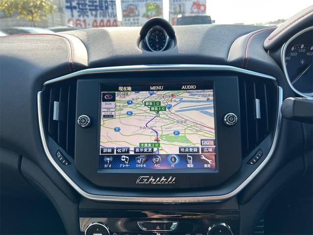 ギブリ ベースグレード　ＨＩＤ　ＬＥＤポジション　純正ナビ　ＥＴＣ　バックカメラ　Ｐソナー　パドルＳ　本革シート　シートＨ　　ＳＲ　ＷＡＬＤブラックバイソンエアロキットＦ・Ｓ・Ｒ　Ｐスタート　Ｉストップ　１９インチＡＷ（13枚目）