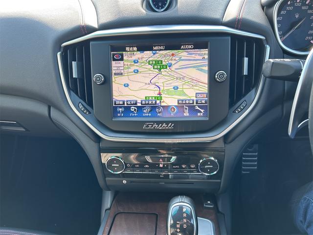 ギブリ ベースグレード　ＨＩＤ　ＬＥＤポジション　純正ナビ　ＥＴＣ　バックカメラ　Ｐソナー　パドルＳ　本革シート　シートＨ　　ＳＲ　ＷＡＬＤブラックバイソンエアロキットＦ・Ｓ・Ｒ　Ｐスタート　Ｉストップ　１９インチＡＷ（15枚目）