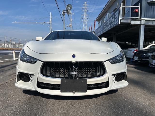 ギブリ ベースグレード　ＨＩＤ　ＬＥＤポジション　純正ナビ　ＥＴＣ　バックカメラ　Ｐソナー　パドルＳ　本革シート　シートＨ　　ＳＲ　ＷＡＬＤブラックバイソンエアロキットＦ・Ｓ・Ｒ　Ｐスタート　Ｉストップ　１９インチＡＷ（37枚目）