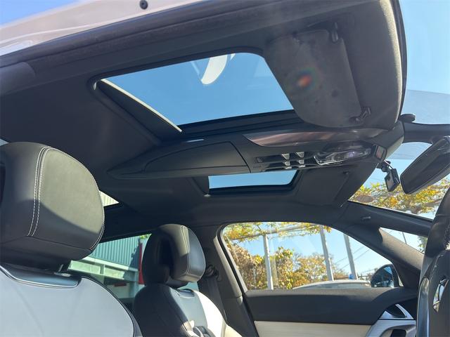 DS5 特別限定車 HID LEDポジション ナビゲーション ETC ミラー型Bカメラ Pソナー 本革シート シートH 前後電動パノラマルーフ プッシュスタート ヘッドアップディスプレイ 純正17AW 禁煙車(13枚目)