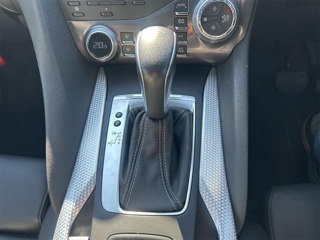 DS5 特別限定車 HID LEDポジション ナビゲーション ETC ミラー型Bカメラ Pソナー 本革シート シートH 前後電動パノラマルーフ プッシュスタート ヘッドアップディスプレイ 純正17AW 禁煙車(17枚目)