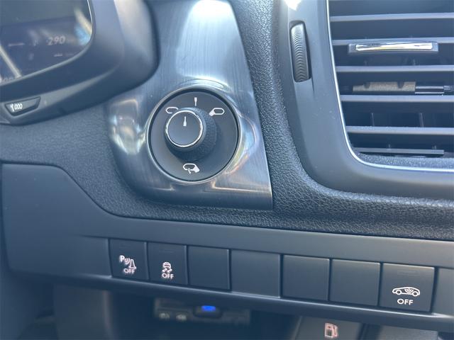 DS5 特別限定車 HID LEDポジション ナビゲーション ETC ミラー型Bカメラ Pソナー 本革シート シートH 前後電動パノラマルーフ プッシュスタート ヘッドアップディスプレイ 純正17AW 禁煙車(29枚目)