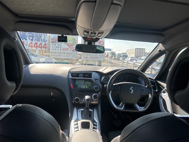 DS5 特別限定車 HID LEDポジション ナビゲーション ETC ミラー型Bカメラ Pソナー 本革シート シートH 前後電動パノラマルーフ プッシュスタート ヘッドアップディスプレイ 純正17AW 禁煙車(49枚目)