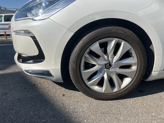 DS5 特別限定車 HID LEDポジション ナビゲーション ETC ミラー型Bカメラ Pソナー 本革シート シートH 前後電動パノラマルーフ プッシュスタート ヘッドアップディスプレイ 純正17AW 禁煙車(58枚目)