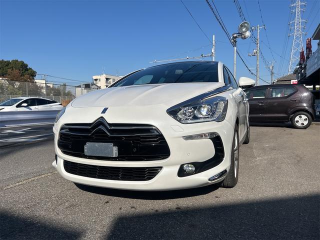 DS5 特別限定車 HID LEDポジション ナビゲーション ETC ミラー型Bカメラ Pソナー 本革シート シートH 前後電動パノラマルーフ プッシュスタート ヘッドアップディスプレイ 純正17AW 禁煙車(71枚目)