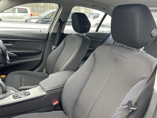 ３シリーズ ３２０ｄブルーパフォーマンス　ディラー記録簿　ＨＩＤヘッドライト　ＬＥＤポジション　純正ＨＤＤナビゲーション　ＥＴＣ　バックカメラ　純正１６インチＡＷ　アイドリングストップ　プッシュスタート　Ｉストップ　禁煙車　スペアキーあり（18枚目）