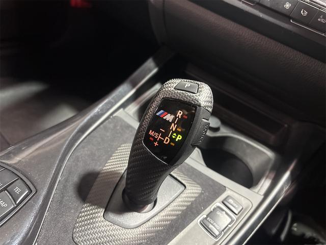 １シリーズ １１６ｉ　スポーツ　ＡＣシュニッツァーホイール　ＨＩＤヘッドライト　ポリマーコーティング済み　ナビ　フルセグＴＶ　ＥＴＣ　バックカメラ　プッシュスタート　アイドリングストップ　タイヤ４本・Ｒパッド・ワイパ・オイル新品交換（17枚目）