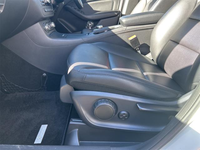 Ｂクラス Ｂ１８０　ＨＩＤヘッドライト　ＬＥＤポジション　純正ナビ　ＥＴＣ　バックカメラ　パークトロ二クス　レーダーセーフティ搭載　　ドライブレコーダー　本革シート　シートヒーター　ＡＭＧ１８インチアルミホイール　禁煙車（25枚目）