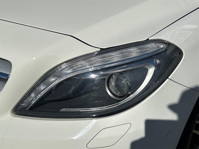 Ｂクラス Ｂ１８０　ＨＩＤヘッドライト　ＬＥＤポジション　純正ナビ　ＥＴＣ　バックカメラ　パークトロ二クス　レーダーセーフティ搭載　　ドライブレコーダー　本革シート　シートヒーター　ＡＭＧ１８インチアルミホイール　禁煙車（42枚目）