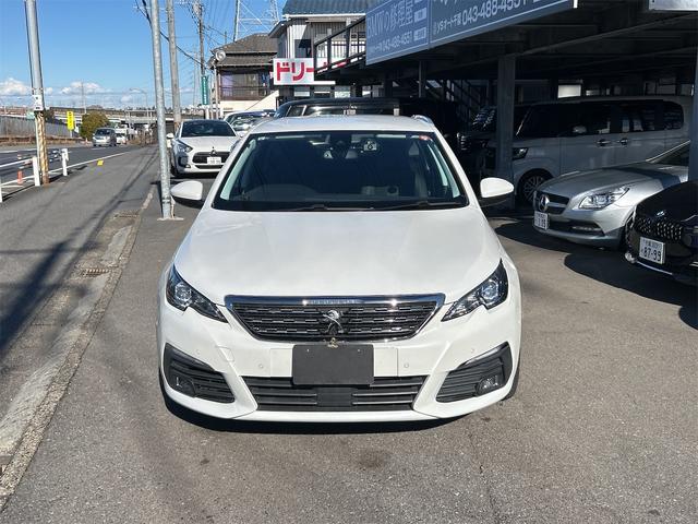 ���ʎd�l�Ԃ̃��[�h�g���b�v�̂R�O�W���S���̓��ɂł��B�ߘa�R�N���łQ�D�T���L���̎ԗ��ł��B�ו�����R�߂郏�S���͂��d���ł����􂷂�D����̂ł���