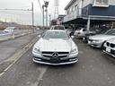 内外装程度の良いSLK200の入庫です。第三者機関査定で4.5点Bを獲得しております上物のお車です。この機会にオープンカーをぜひ体感してみて下さい♪
