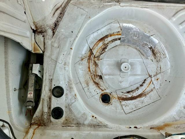 カローラレビン GT ハイテックツートン外装補修済/フロント車高調/リアローダウンサス&社外ショック/調整式ラテラル/5ZIGENマフラー/CUSUCOタワーバー/NARDI36.5φ/フォートラン14アルミ/純正バイザー(19枚目)