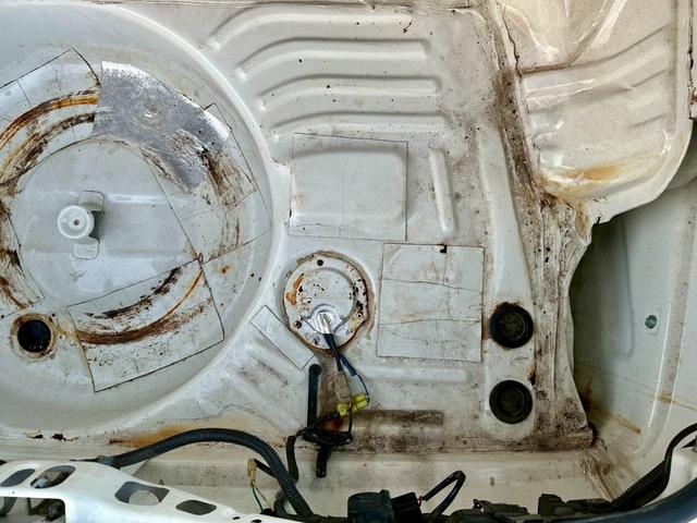 カローラレビン GT ハイテックツートン外装補修済/フロント車高調/リアローダウンサス&社外ショック/調整式ラテラル/5ZIGENマフラー/CUSUCOタワーバー/NARDI36.5φ/フォートラン14アルミ/純正バイザー(20枚目)