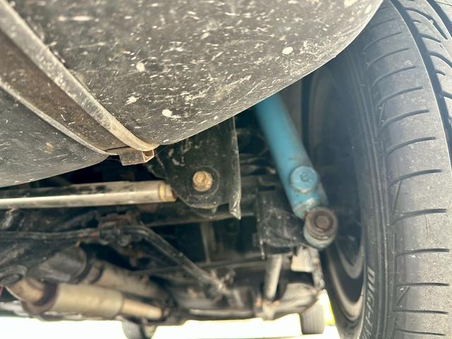 カローラレビン GT ハイテックツートン外装補修済/フロント車高調/リアローダウンサス&社外ショック/調整式ラテラル/5ZIGENマフラー/CUSUCOタワーバー/NARDI36.5φ/フォートラン14アルミ/純正バイザー(39枚目)