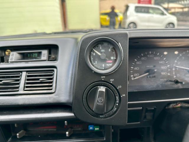 カローラレビン GTV VolkRacing15インチメッシュAW/社外FRPバンパースポイラー/フロント車高調リアダウンサス&ショック/調整式ラテラルロッド/フロント・リアストラットタワーバー/F・Rフェンダー叩き出し加工(10枚目)