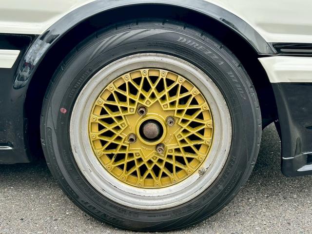 カローラレビン GTV VolkRacing15インチメッシュAW/社外FRPバンパースポイラー/フロント車高調リアダウンサス&ショック/調整式ラテラルロッド/フロント・リアストラットタワーバー/F・Rフェンダー叩き出し加工(30枚目)