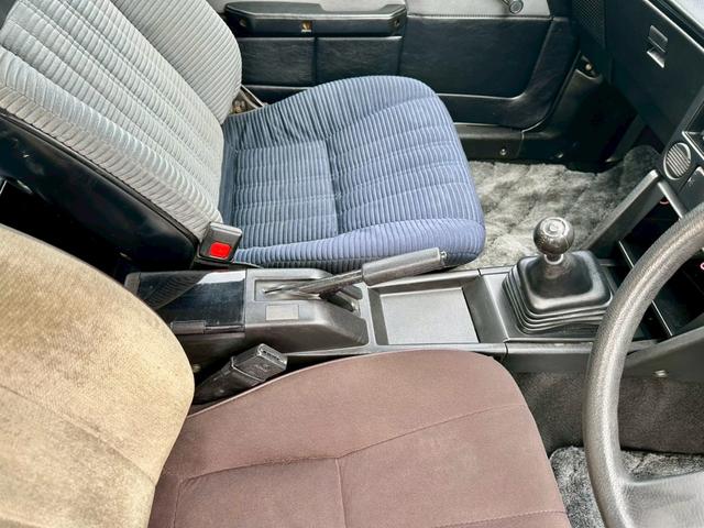 カローラレビン GTV VolkRacing15インチメッシュAW/社外FRPバンパースポイラー/フロント車高調リアダウンサス&ショック/調整式ラテラルロッド/フロント・リアストラットタワーバー/F・Rフェンダー叩き出し加工(40枚目)